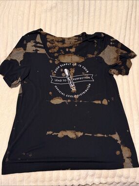 🔴 Black Graphic cropped Tee with Bleach Splatter